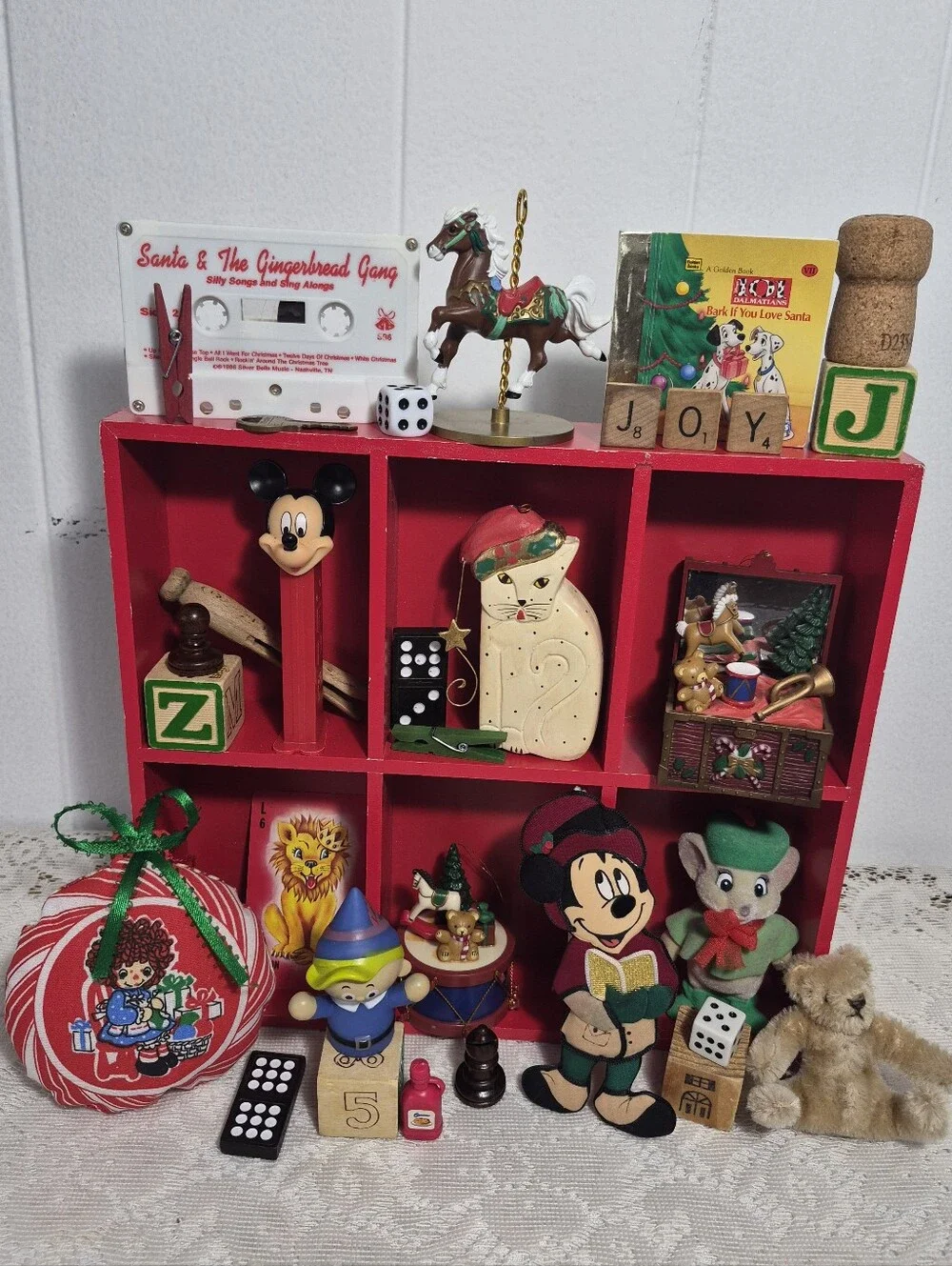 Christmas Trinket Bundle - Picture 2 of 9